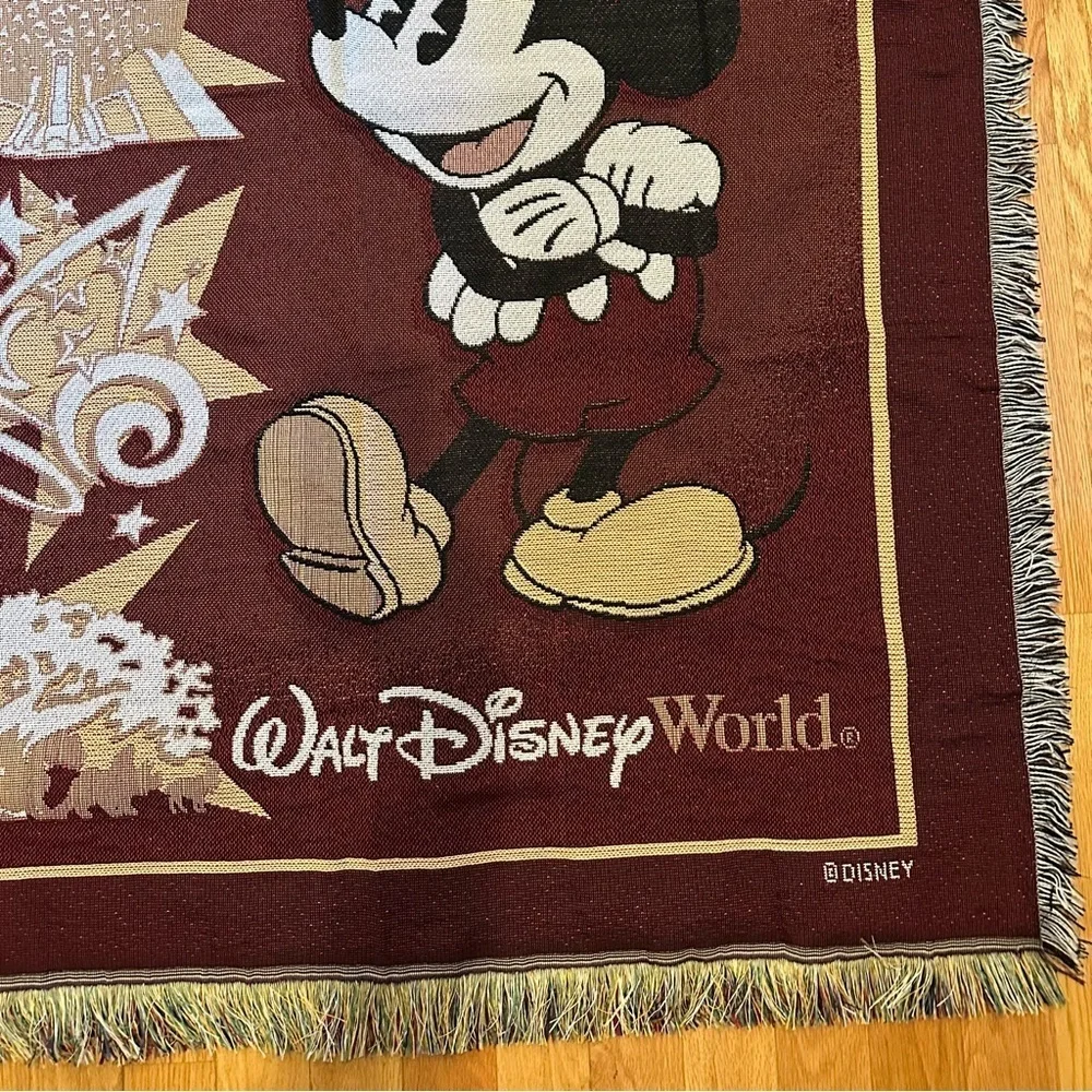 NEW Walt Disney World Mickey Mouse Throw Blanket Tapestry Cotton EPCOT 50x60